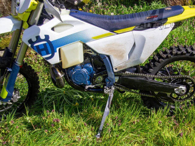 AltRider Adjustable Aluminum Side Stand KTM/Husqvarna/GasGas Enduro Models 2016+ - Image 9