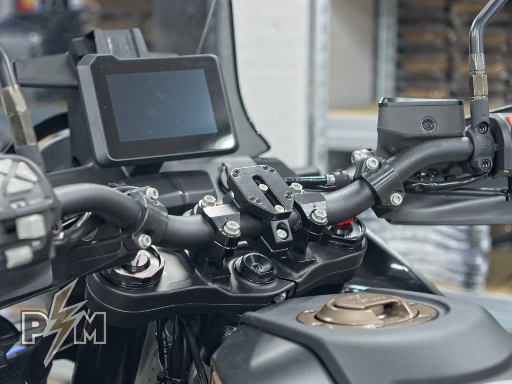 DIRECT HANDLEBAR CLAMP (28.6 MM) AMPS - Image 4