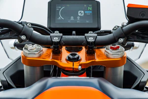 KTM Factory Triple Clamp 790/890 Adventure/SMT 2019-2025 - Image 7