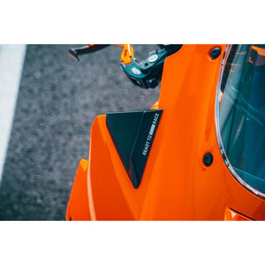 KTM Mirror Mount Cover Kit 990 RC R 2026 - Image 3