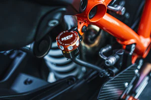 KTM Reservoir Cap Adv/Duke/Enduro 2016-2027 - Image 2