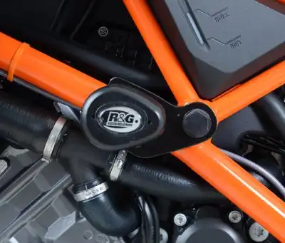 R&G Aero Crash Protectors KTM 1290 Super Duke R 2014-2019 - Image 5