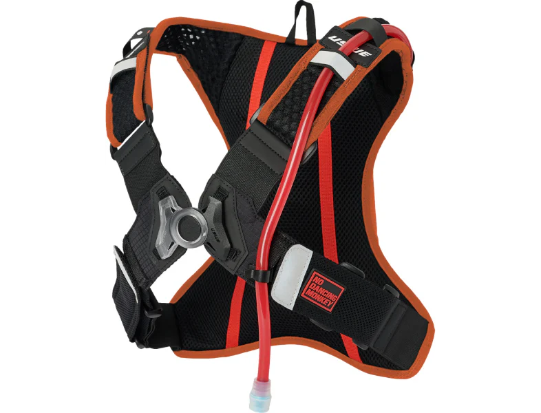 USWE Outlander 2L Hydration Pack - Image 5