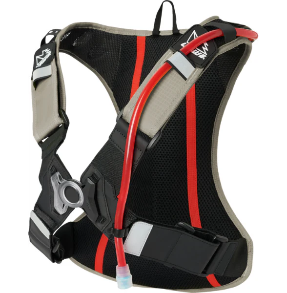 USWE Outlander 4L Hydration Pack - Image 5